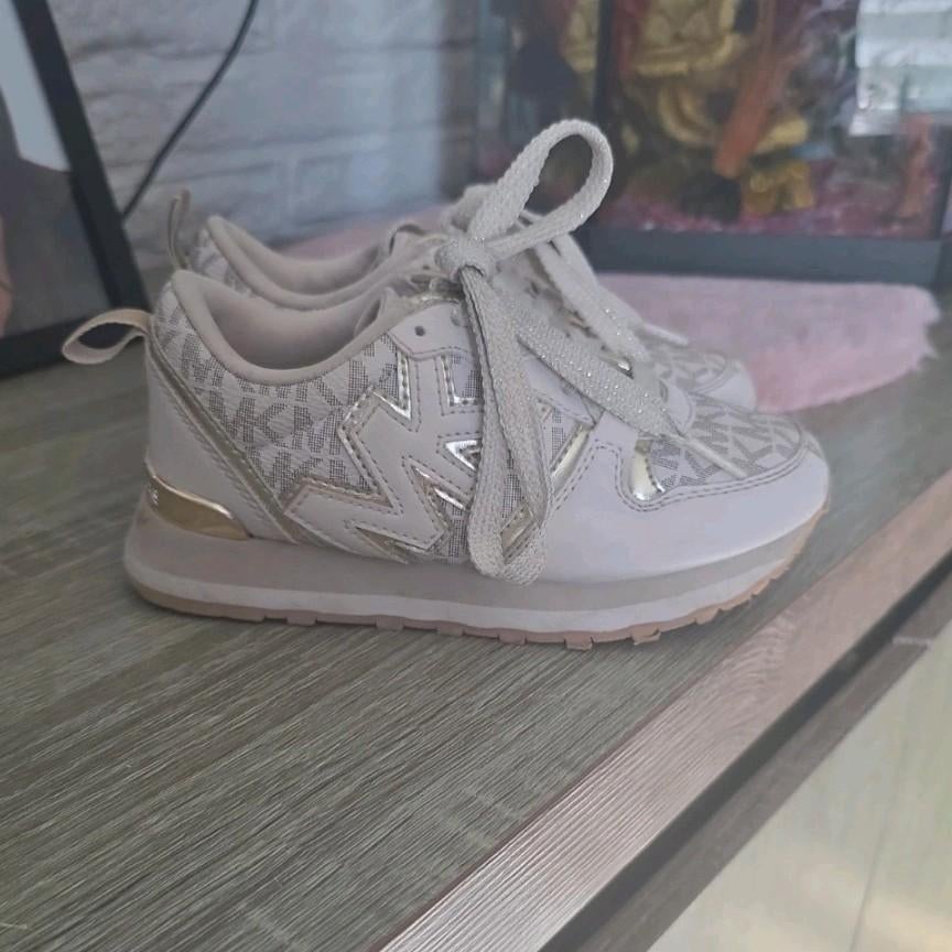 Michael kors sneakers maat 30, Meisje, Michael Kors, Schoenen, Ophalen of Verzenden