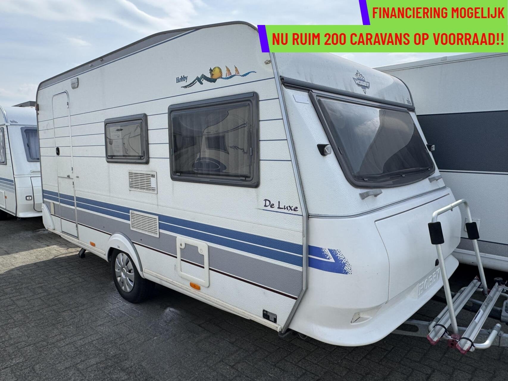 Hobby 440 SF  DE LUXE, DWARSBED, TREINZIT, VOORTENT, Serviceluik, Hobby, Bedrijf, 6 tot 7 meter
