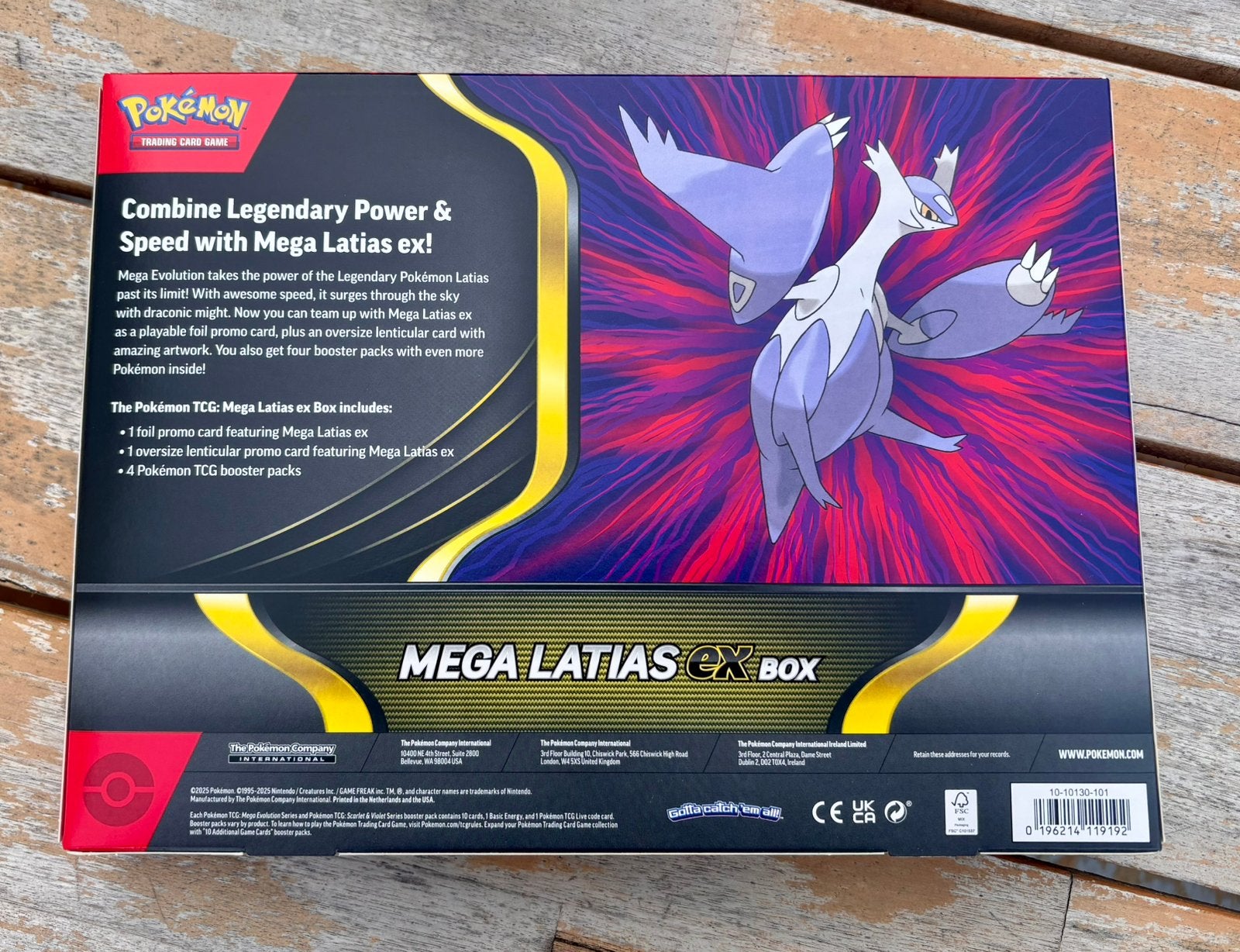 Pokémon Mega Latias ex Box & Charizard ex Special Collection, Hobby en Vrije tijd, Verzamelkaartspellen | Pokémon, Ophalen of Verzenden