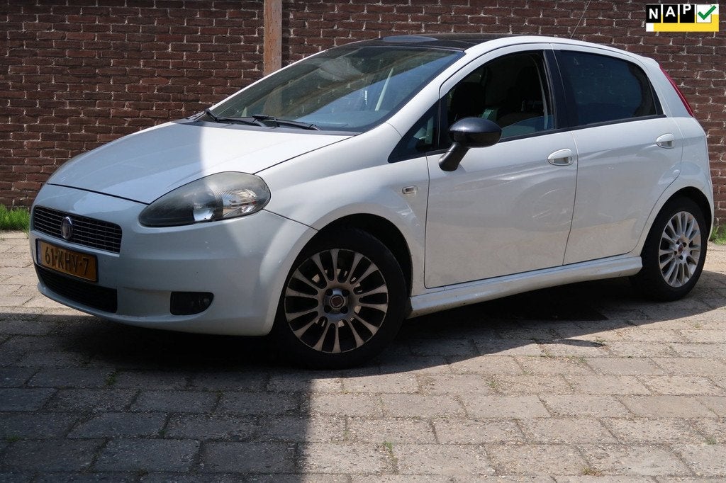 Fiat Grande Punto 1.4 NeroBianco, Auto's, Fiat, Stof, Zwart, 4 cilinders, 400 kg