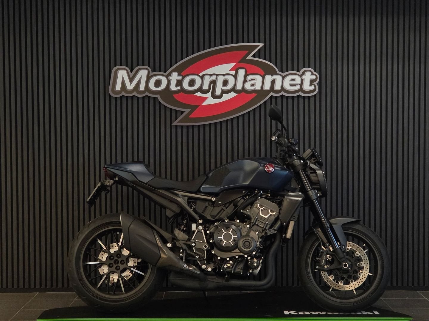 Honda CB 1000 R BLACK EDITION (bj 2023), Motoren, Motoren | Honda, HONDA, 4 cilinders, Bedrijf, Onbekend