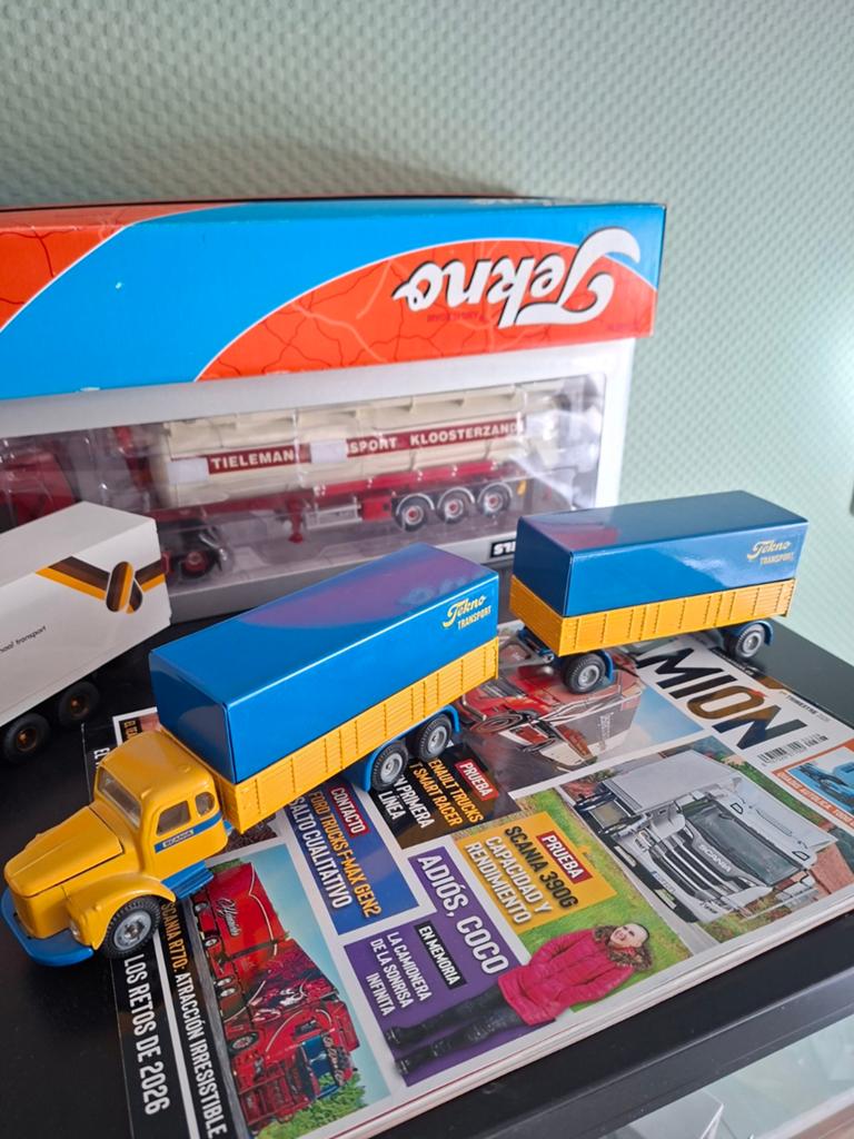 Tekno vrachtwagen model met aanhanger - Fribo Transport, Ophalen of Verzenden, Zo goed als nieuw, Overige merken