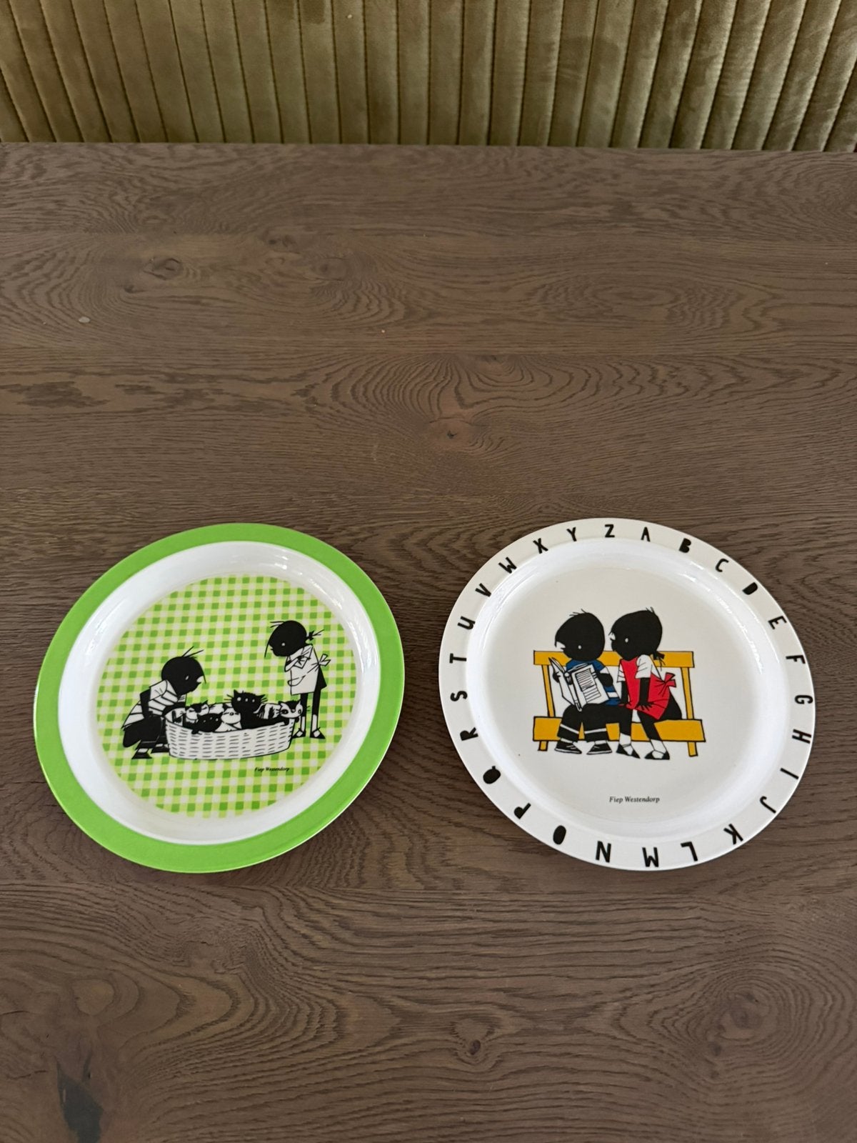 Jip en Janneke Bordjes - Kunststof, Overige materialen, Ophalen of Verzenden, Zo goed als nieuw, Bord(en)