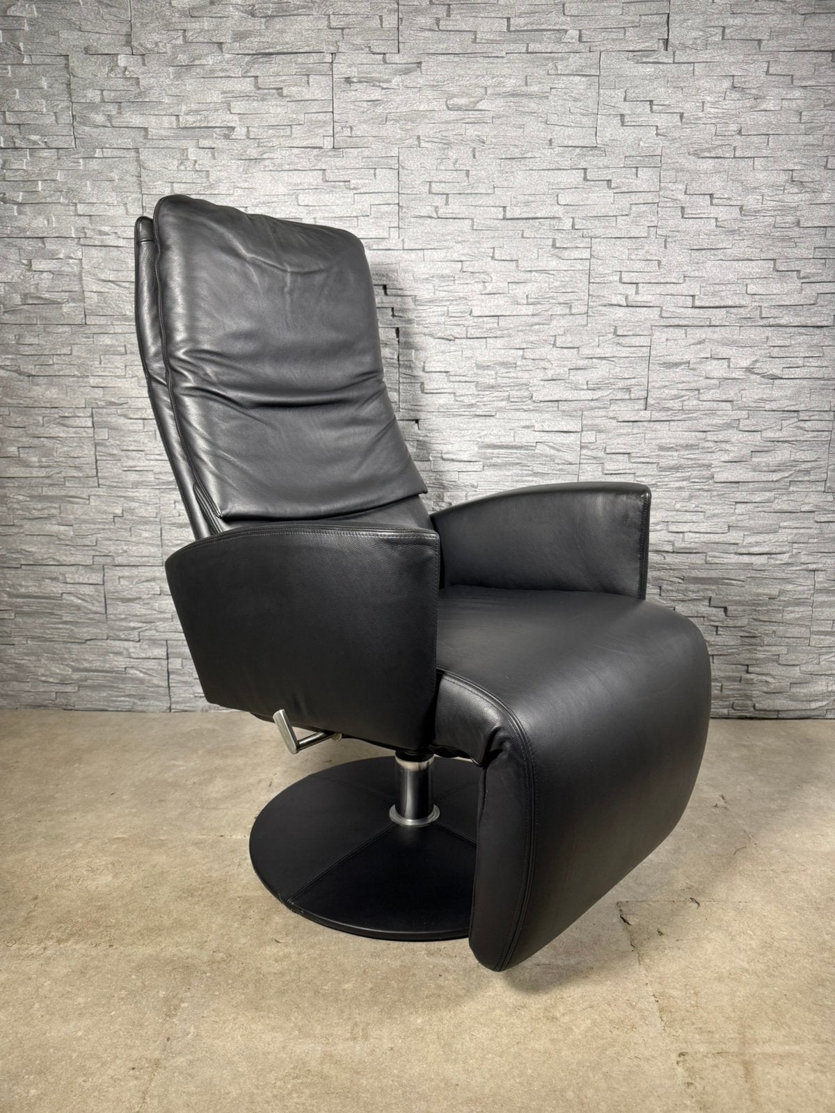 Durlet Aston Design Relax Fauteuil Zwart Leer, Gebruikt, Ophalen of Verzenden, Durlet  / Jori Belgisch design relaxfauteuil, Durlet