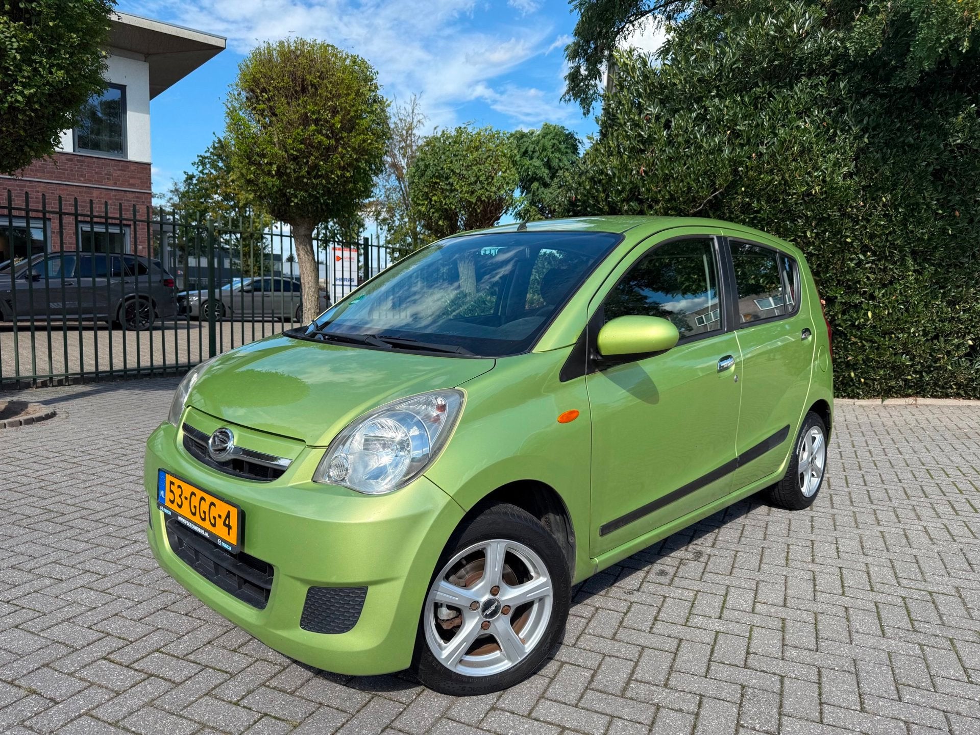 Daihatsu Cuore 1.0 Premium, 1e eigenaar, AIRCO, LM-velgen 14, Voorwielaandrijving, Radio, Stof, 18 €/maand