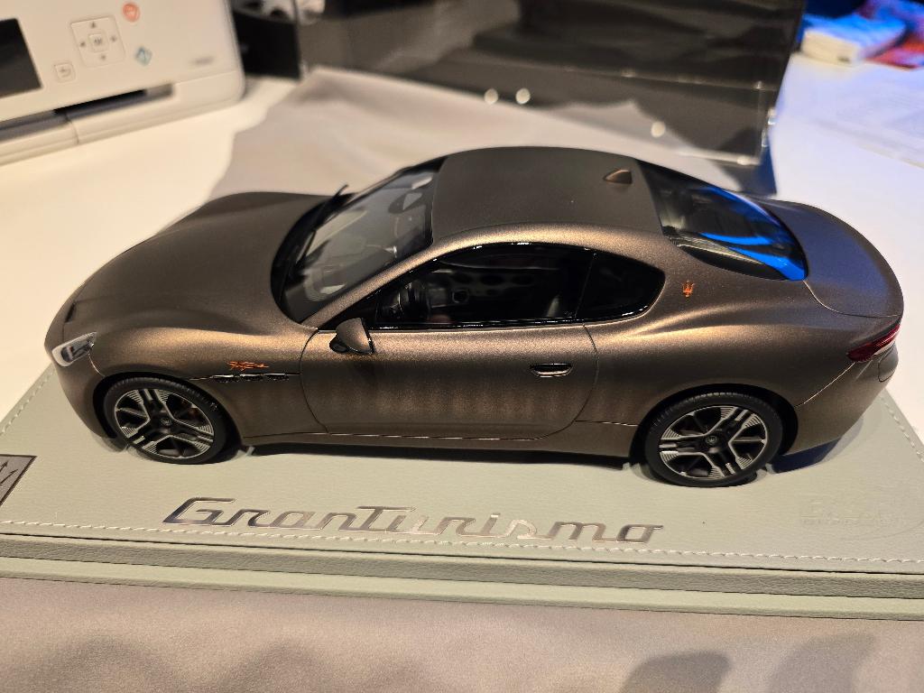 Maserati Granturismo trofeo 1/18 BBR, Hobby en Vrije tijd, Modelauto's | 1:18, Ophalen of Verzenden, Nieuw, Auto, Overige merken