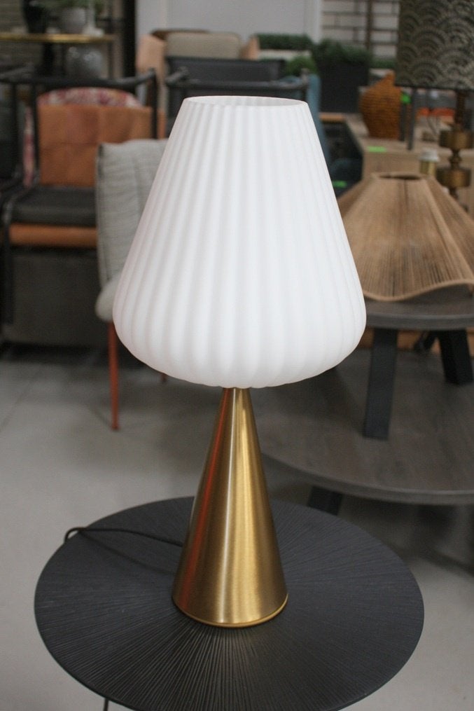 Sfeervolle tafellamp Classy metaal & geplooid glas, Huis en Inrichting, Met schakelaar, Zo goed als nieuw, E27 (groot), Light & Living
