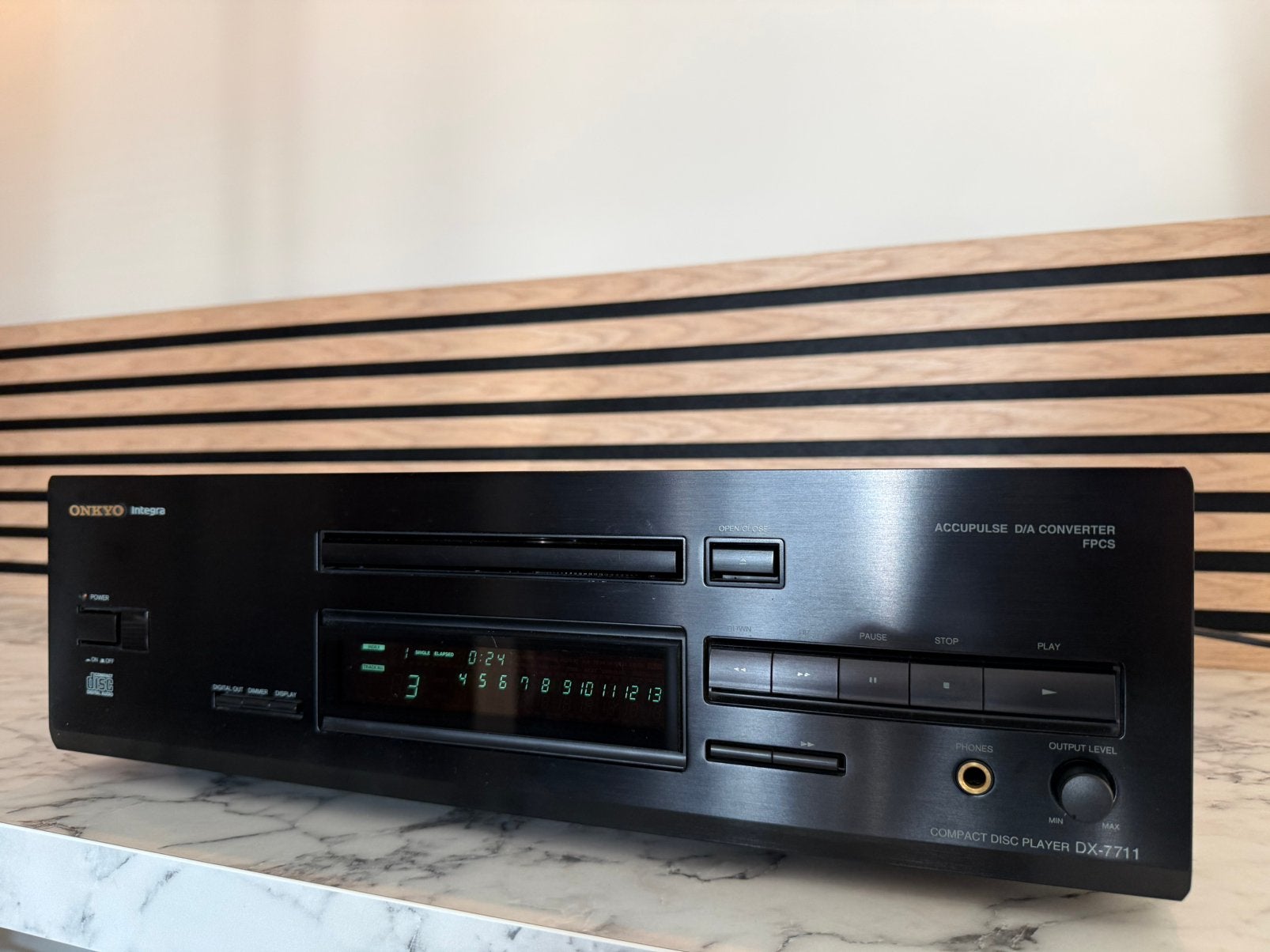Onkyo Integra DX-7711, servicebeurt, zeer mooi, garantie, Contact@vintageaudiobreda.nl, Zo goed als nieuw, Bosschendijk 193b, Oudenbosch