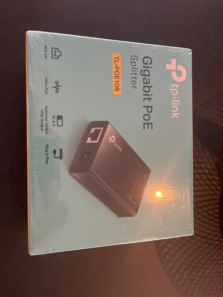 2 stuks; TP-Link TL-POE10R v4, Ophalen of Verzenden, Nieuw