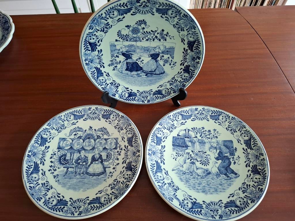 Set van 3 Petrus Regout & Co borden - Fantaisie Maastricht, Antiek en Kunst, Antiek | Porselein, Ophalen of Verzenden