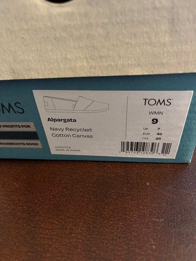 Toms, Blauw, Nieuw, Ophalen of Verzenden, Espadrilles of Moccasins