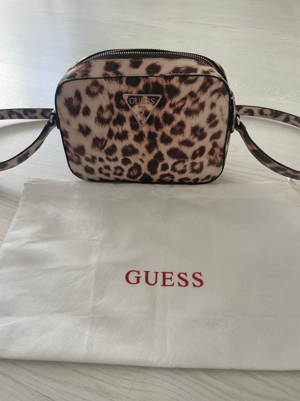 Guess tas met luipaardprint, Ophalen of Verzenden, Zo goed als nieuw, Bruin, Handtas