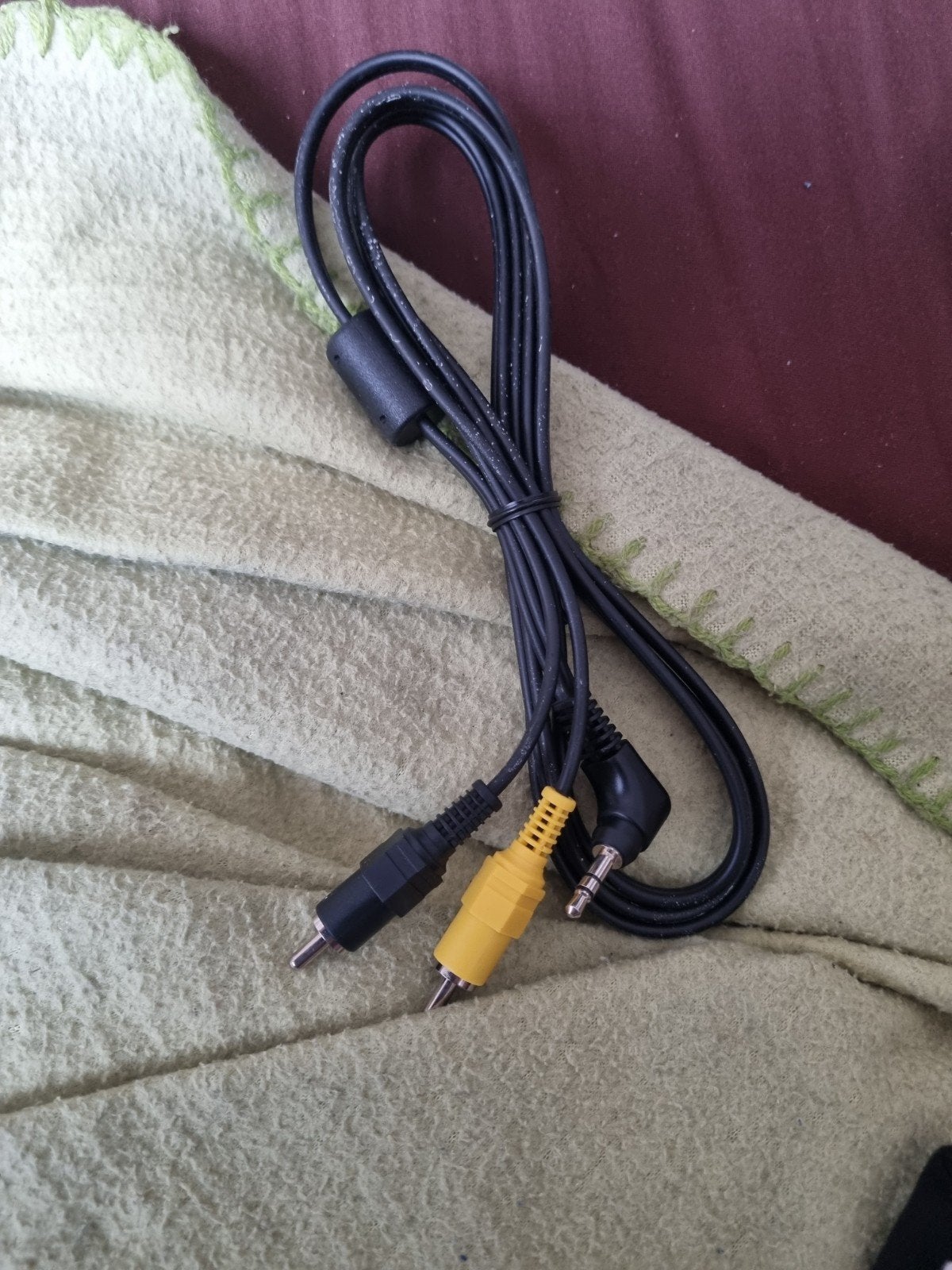 Canon AVC-DC300 AV Cable

Bieden, Audio, Tv en Foto, Audiokabels en Televisiekabels, Ophalen of Verzenden, Zo goed als nieuw, Minder dan 2 meter