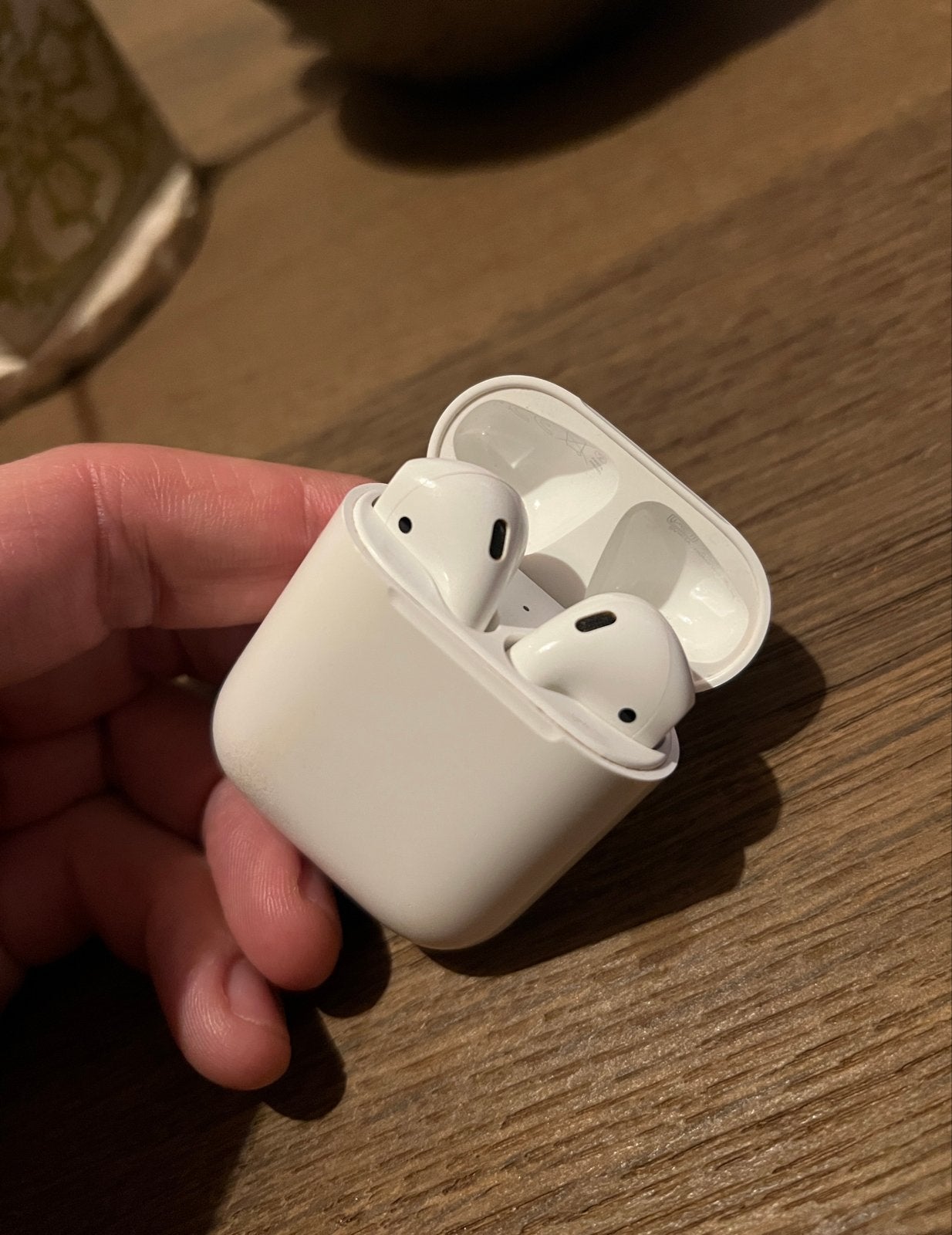 Apple AirPods 2 (A2031) - Goed functionerend, In-ear, Gebruikt, Bluetooth, Ophalen of Verzenden
