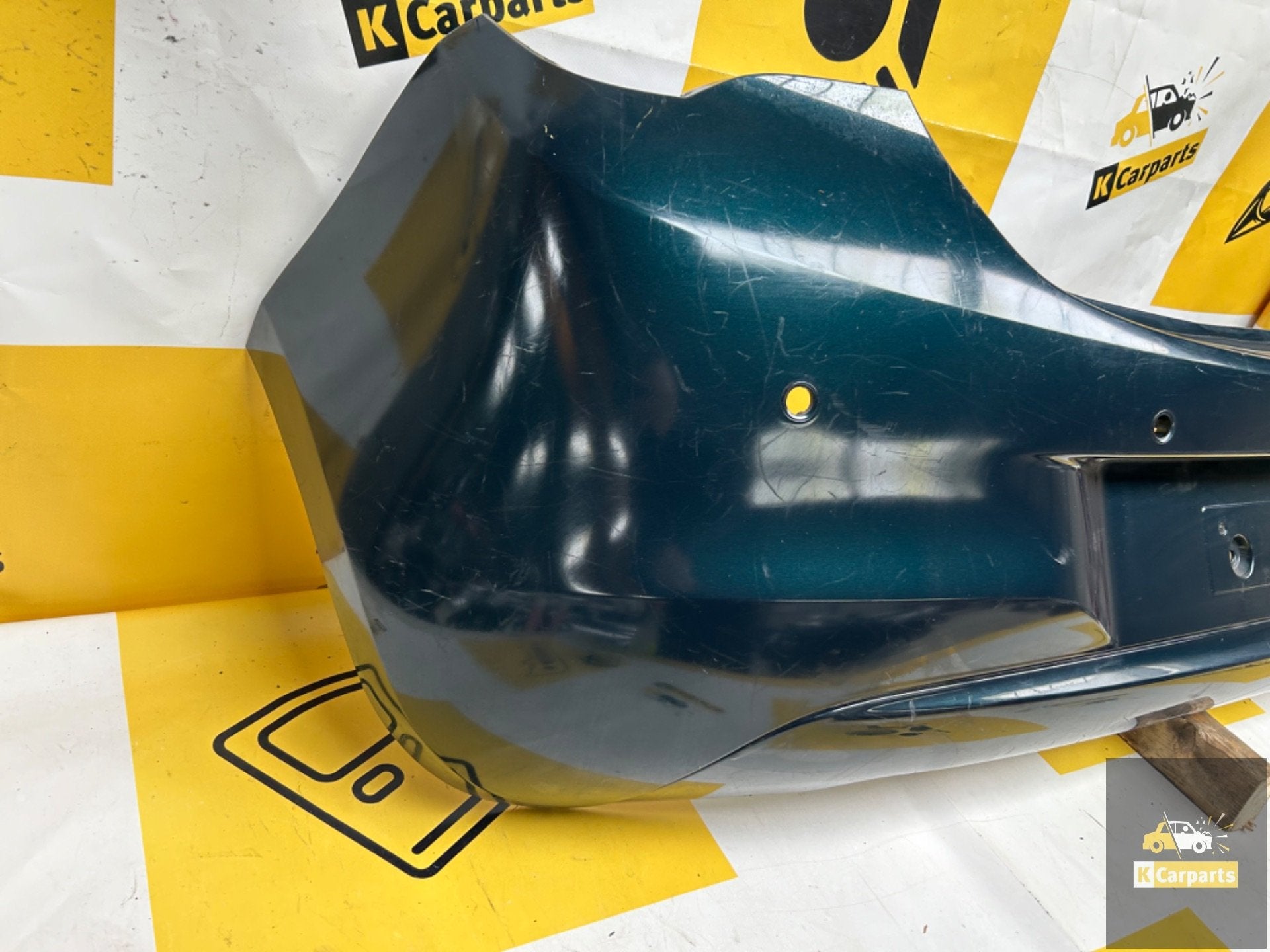 OPEL CORSA E Achterbumper 2014-2019 39002839 bumper 4xPDC, Info@fabrikant.eu, Fabrikantstraat 1
1000 AA  Amsterdam, NL, Opel, Ophalen of Verzenden