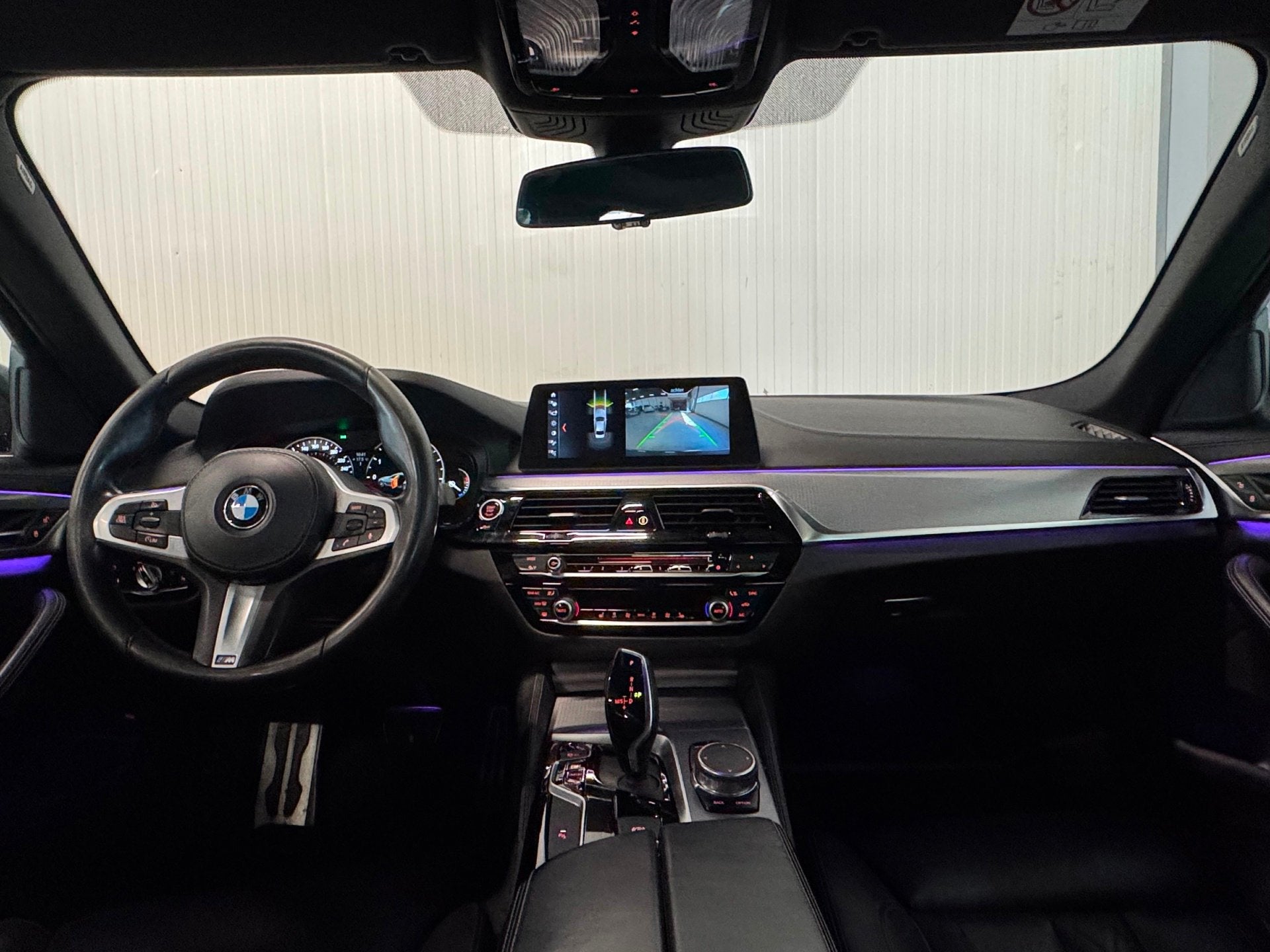 BMW 5-serie 530i High Executive | NAP | SCHUIF/KANTEL | M-SP, Automaat, 1998 cc, Achterwielaandrijving, Gebruikt