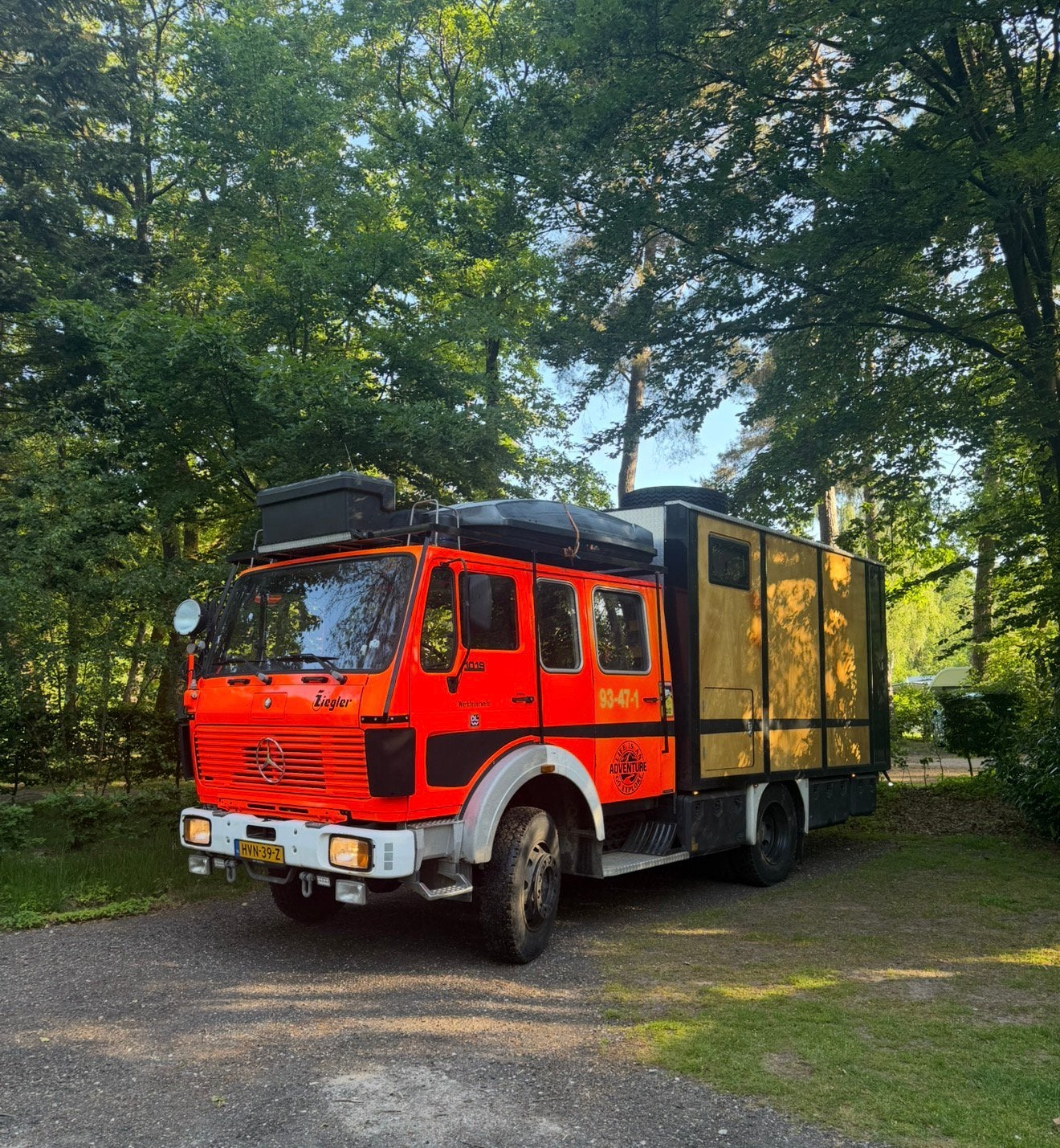 IN PRIJS VERLAAGD!!!!! Travel truck 4x4, Caravans en Kamperen, Campers, Particulier, Buscamper of Camperbus, Mercedes-Benz
