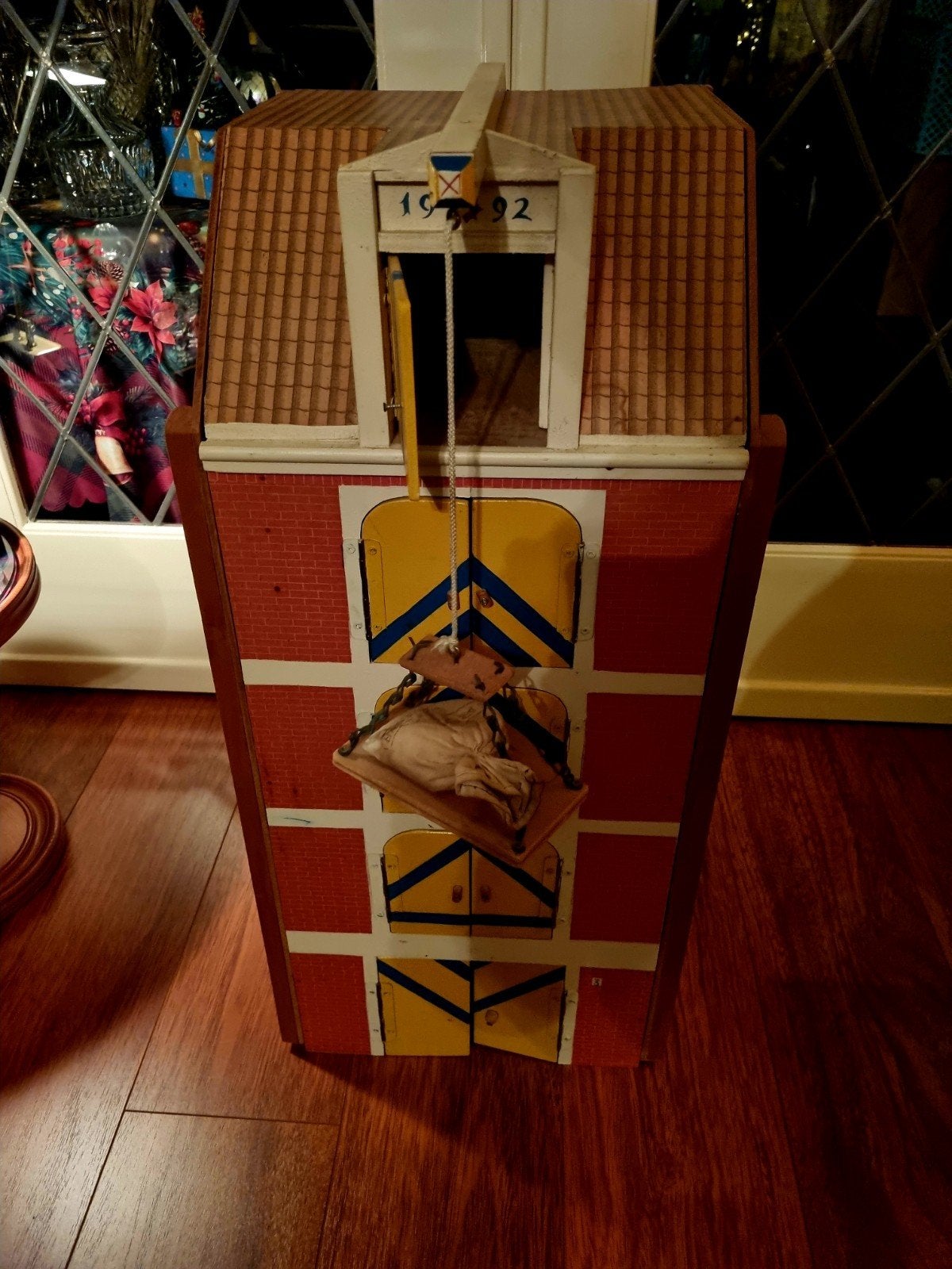 VINTAGE HOUTEN PAKHUIS MET KATROL 80 CM, Antiek en Kunst, Antiek | Speelgoed, Ophalen