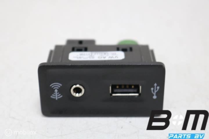 Aansluitstuk externe audiobronnen VW Passat B8 5G0035222, Auto diversen, Gebruikt