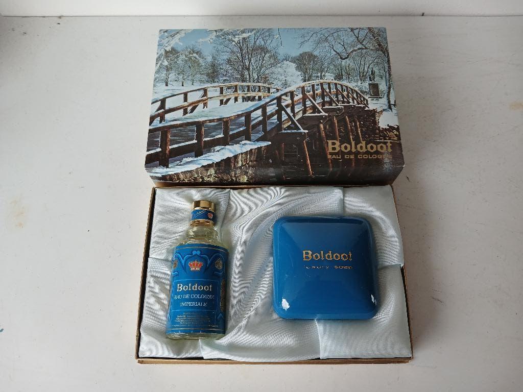 3 VINTAGE geschenkdozen Boldoot zeep en eau de cologne, Verzenden, Nieuw, Parfumfles, Gevuld