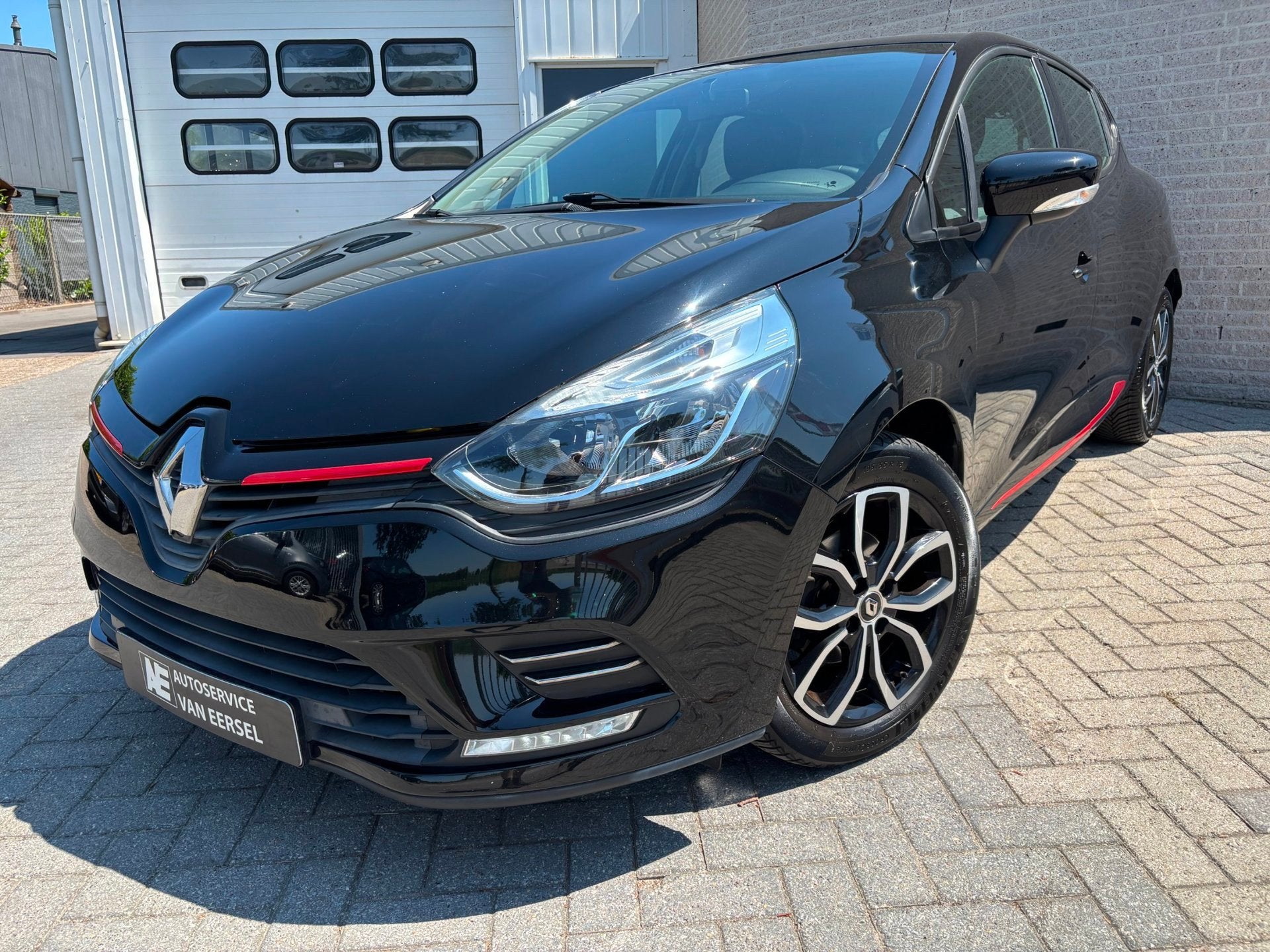 Renault Clio 0.9 TCe Zen/ NAVI / AIRCO / LMV / 4-SEIZOENENBA, Auto's, Voorwielaandrijving, 898 cc, Stof, Gebruikt
