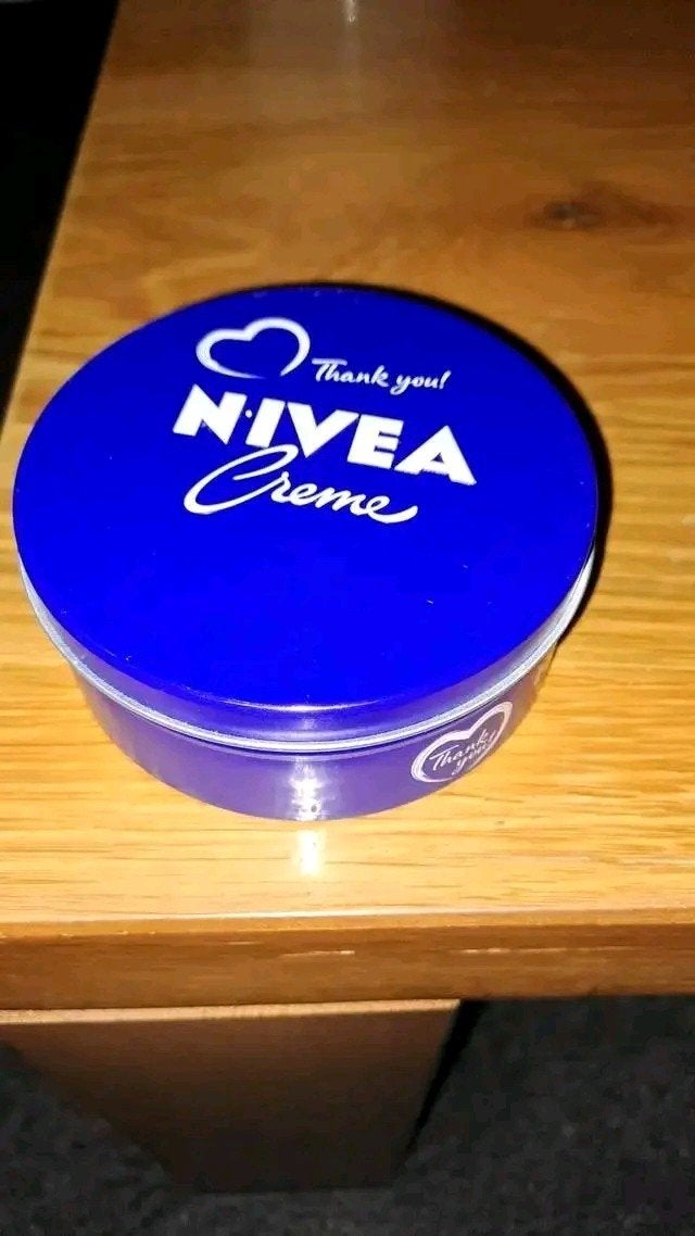 Nieuwe Nivea Crème - Grote Pot 400ml, Ophalen, Nieuw, Bodylotion, Crème of Olie