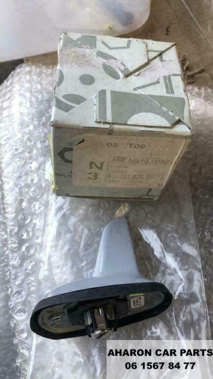 W221 Antenne Mercedes S klasse A2218205975 2 stuk, Gebruikt, Ophalen of Verzenden