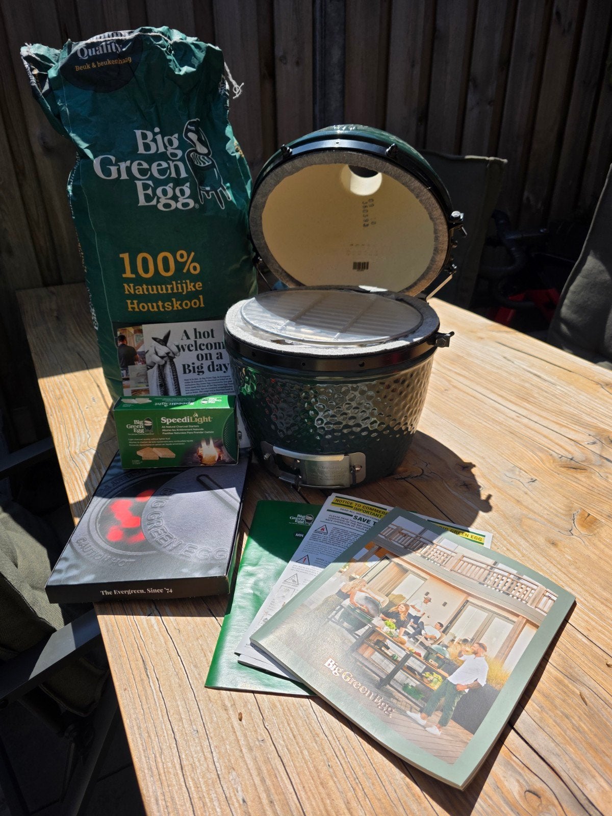 Big Green Egg Mini Kamado BBQ incl. Carrier- Nieuw, Tuin en Terras, Ophalen, Nieuw, Big Green Egg