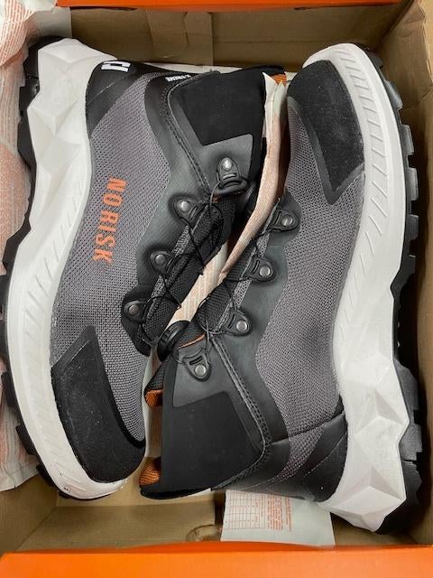 NoRisk X-Treme Werkschoenen mt 42, Customers@noriskeurope.com, SA Sol - Pinheiro 4810-718 Guimarães PORTUGAL, Zwart, Nieuw