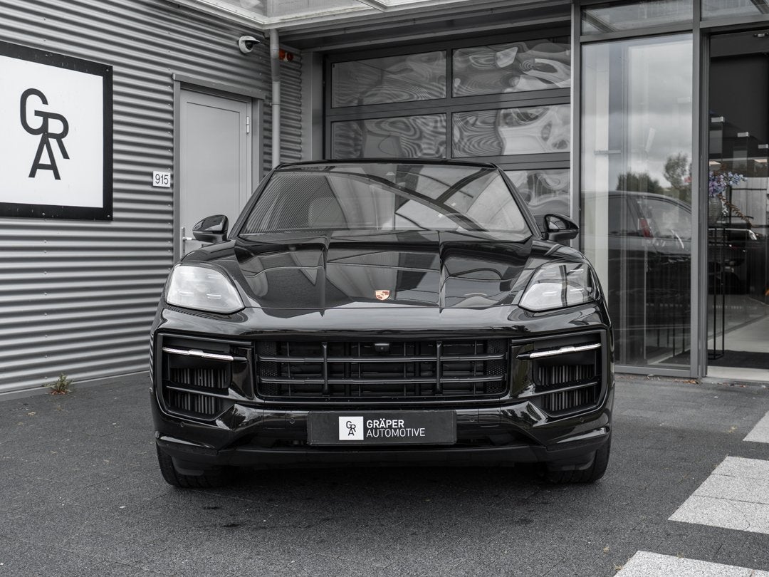 Foto 23 van Porsche Cayenne Coupé 3.0 E-Hybrid | SportDesign | Luchtver