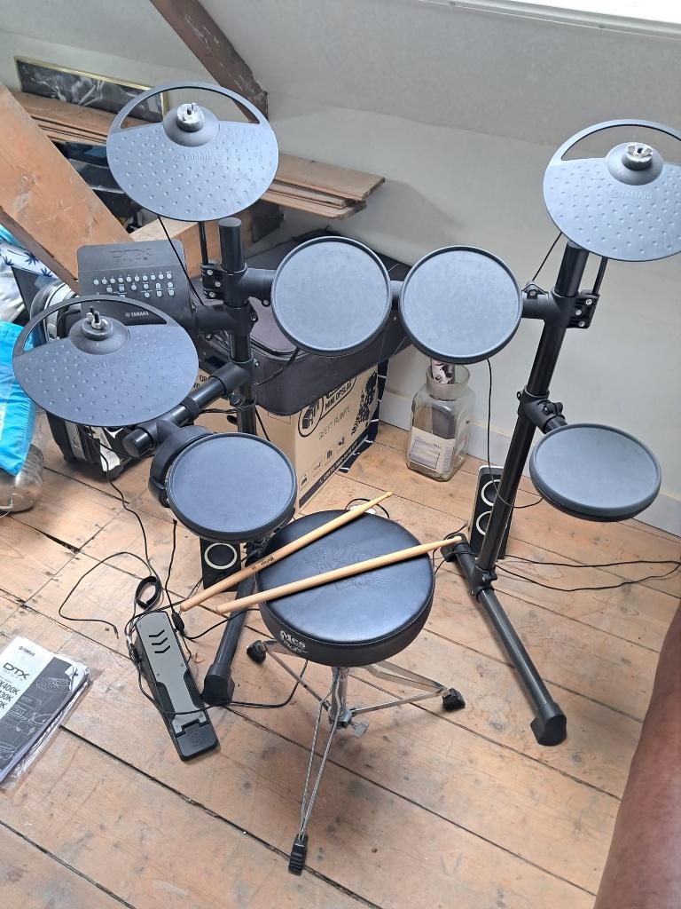 elektronische drumset compleet, Muziek en Instrumenten, Drumstellen en Slagwerk, Ophalen of Verzenden, Zo goed als nieuw, Yamaha