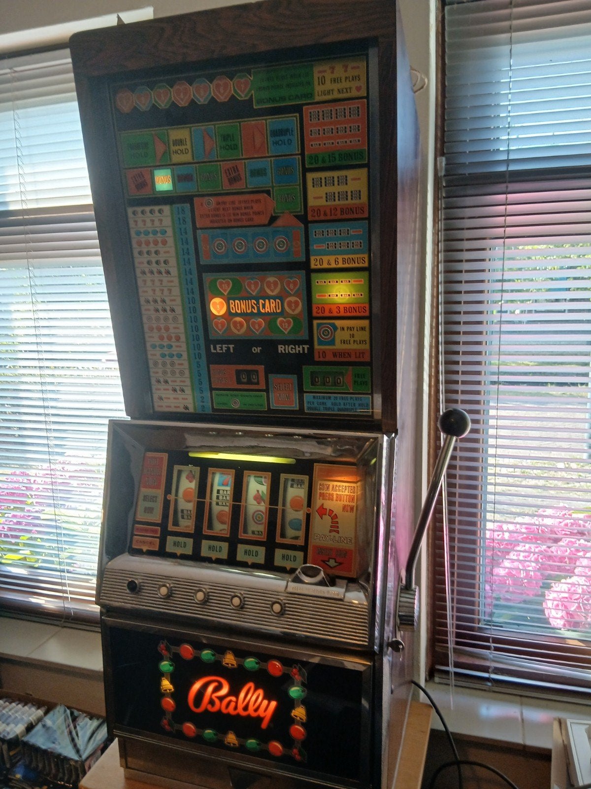Vintage Bally gokkast - Klassieke fruitautomaat, Verzamelen, Automaten | Gokkasten en Fruitautomaten, Euro, Ophalen, Gebruikt