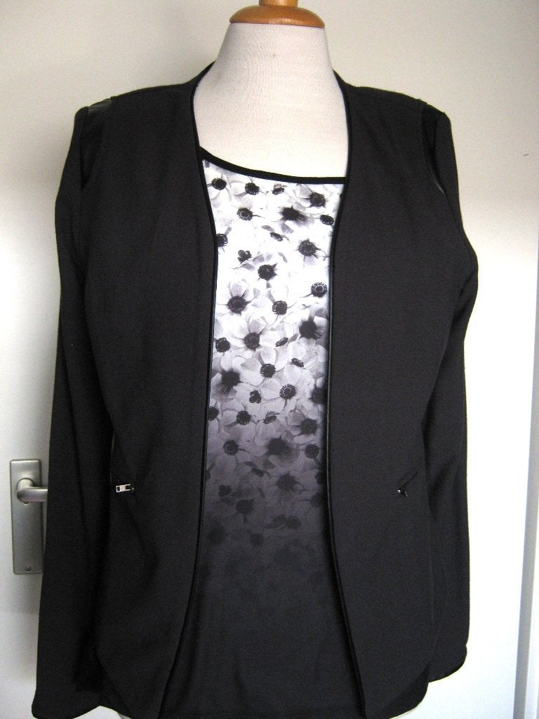 Jasje maat M van Miss Etam lang , long tall sally., Kleding | Dames, Maat 38/40 (M), Ophalen of Verzenden, Zo goed als nieuw, Jasje