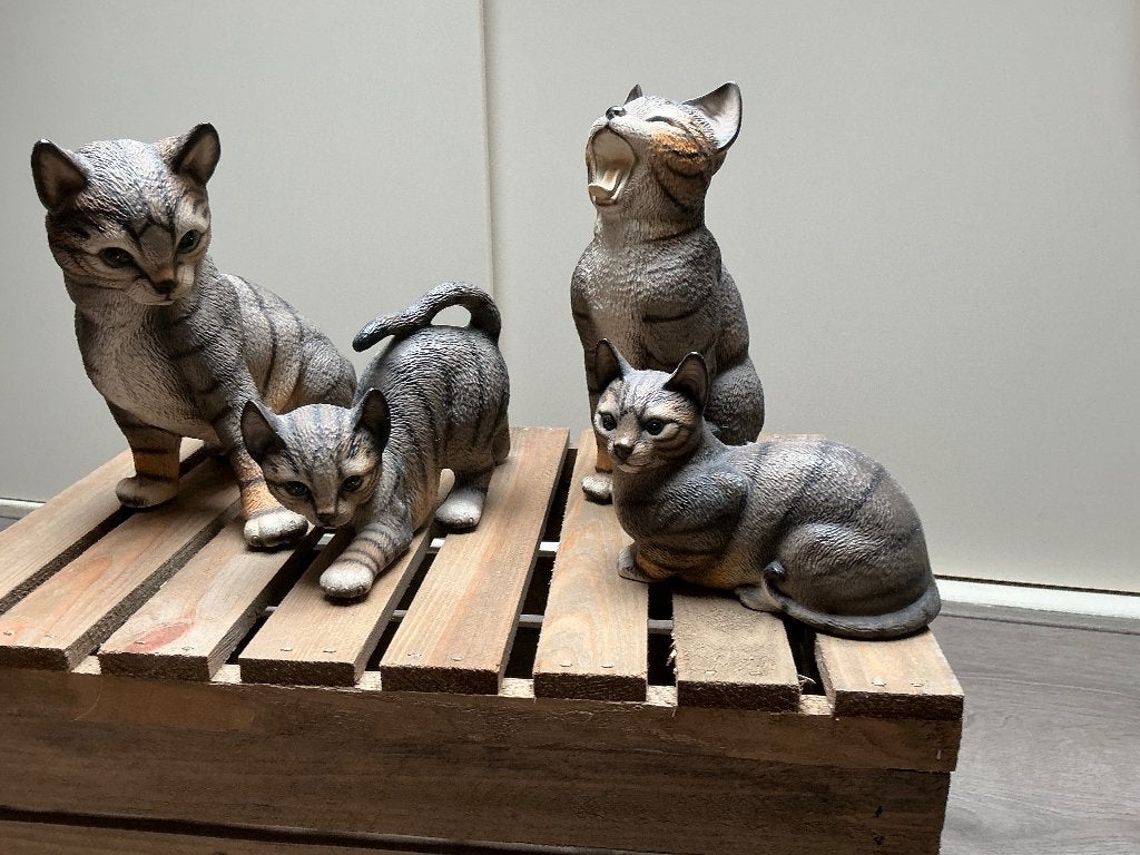 Royal katten beeldjes 4 stuks, Verzamelen, Beelden en Beeldjes, Ophalen of Verzenden, Zo goed als nieuw, Dier