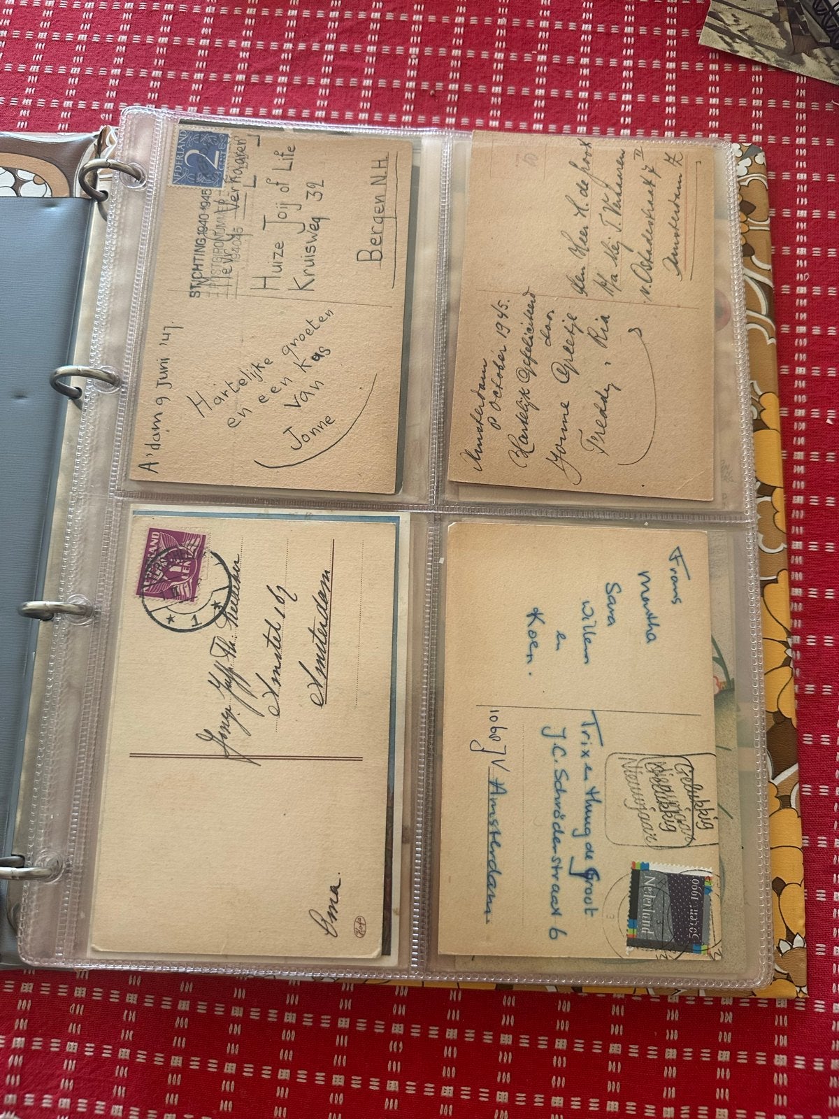 Verzameling 105 oude ansichtkaarten (album en los)in 1 koop, Verzamelen, Ophalen of Verzenden, 1920 tot 1940, Gelopen, Noord-Holland