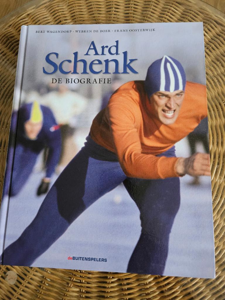 Ard Schenk - de biografie, 2009 - Bert Wagendorp e.a., Boeken, Ophalen of Verzenden, Zo goed als nieuw, Balsport