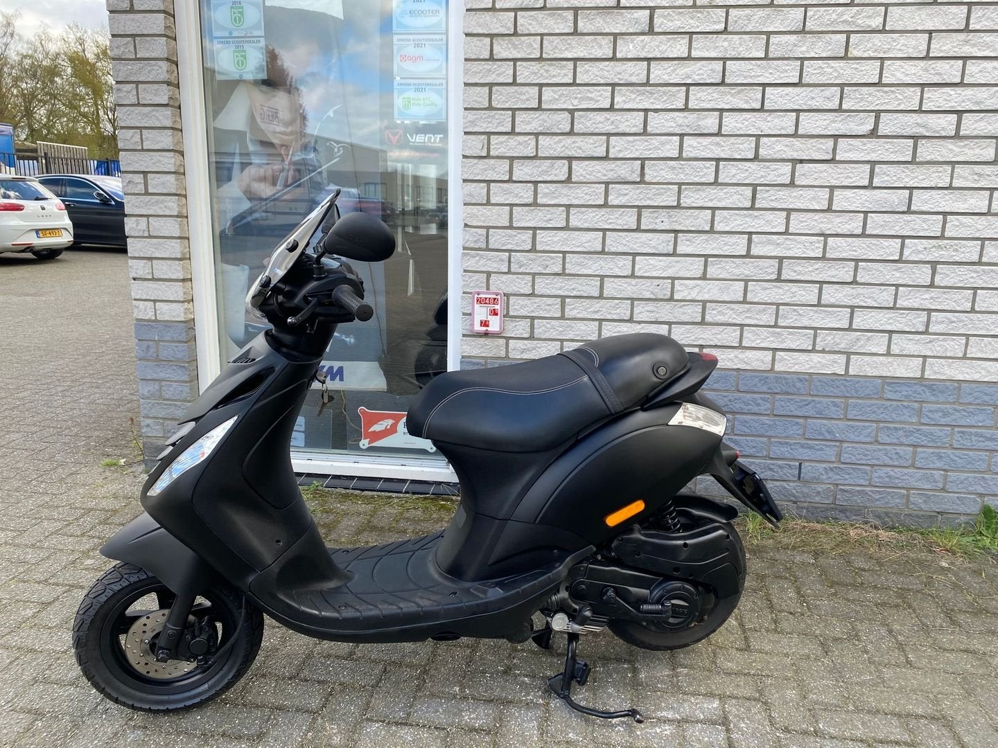 SNELLE PIAGGIO ZIP SP 45 4T 80CC BLACK ON BLACK BROM BJ2017, PIAGGIO, Onbekend, Onbekend, Piaggio