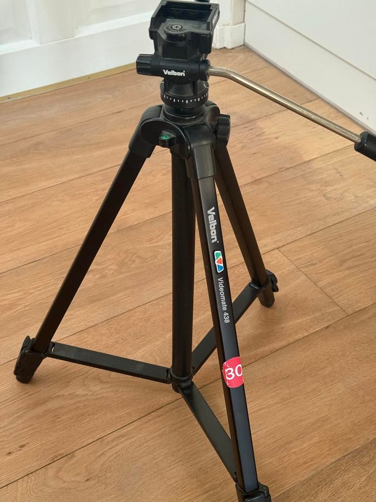 Velbon Videomate 438 Statief - Compact en Stabiel, Ophalen, Gebruikt, Driepoot, Minder dan 150 cm