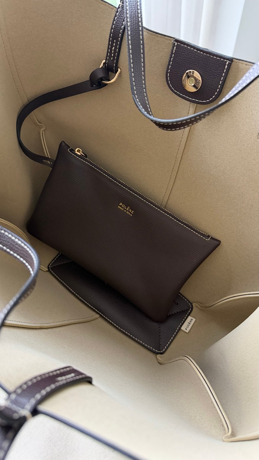 Polène Cyme Edition Textured Ebony Tote Bag, Sieraden, Tassen en Uiterlijk, Ophalen of Verzenden, Nieuw, Bruin, Shopper