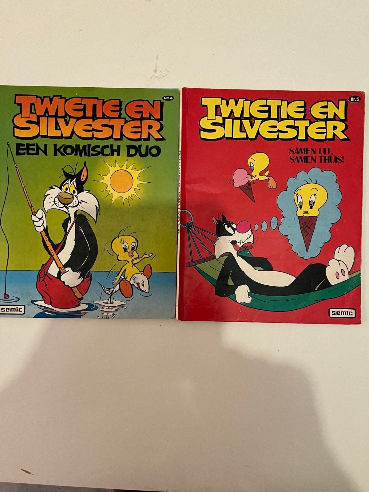 Twee stripboeken van Tweety en Sylvester, Boeken, Meerdere stripboeken, Verzenden, Gelezen