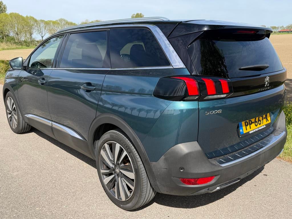 Peugeot 5008 1.2 Puretech Nieuwe distributie en apk!, Voorwielaandrijving, 1199 cc, 1290 kg, 7 stoelen