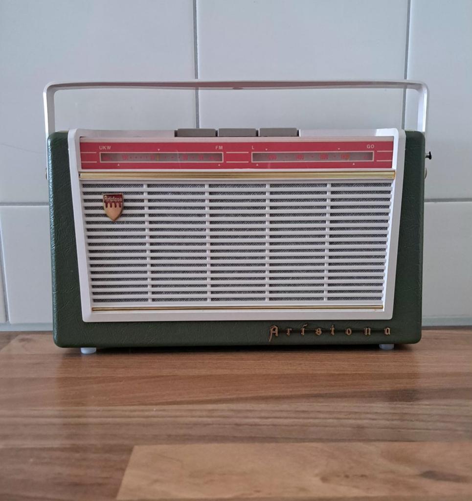 Vintage Aristona Radio 6242 T - Jaren '60 Transistorradio, Ophalen of Verzenden, Zo goed als nieuw, Transistorradio