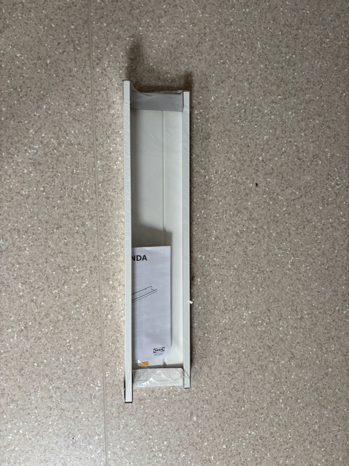 IKEA Mosslanda wandplank  55 cm wit - Nieuw in verpakking, Huis en Inrichting, Ophalen, Nieuw