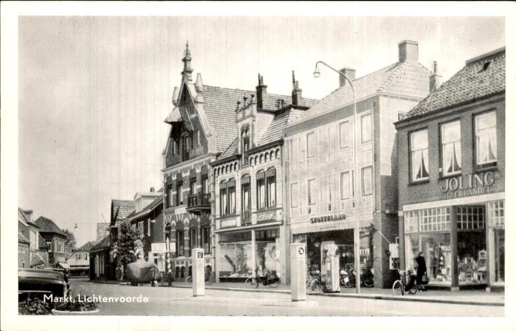 Lichtenvoorde - Markt - Winkels, Ophalen of Verzenden, 1940 tot 1960, Ongelopen, Gelderland