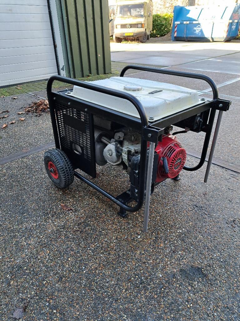 aggregaat Europower EP6000LN stroom aggregaat 6 KVA, Ophalen, Gebruikt, Benzinemotor, 1800 rpm of meer