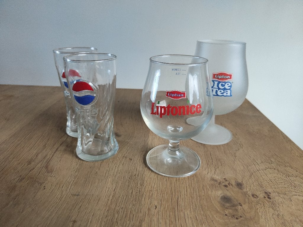 Pepsi en Lipton glazen – 4 stuks, Verzamelen, Ophalen, Gebruikt, Frisdrankglas