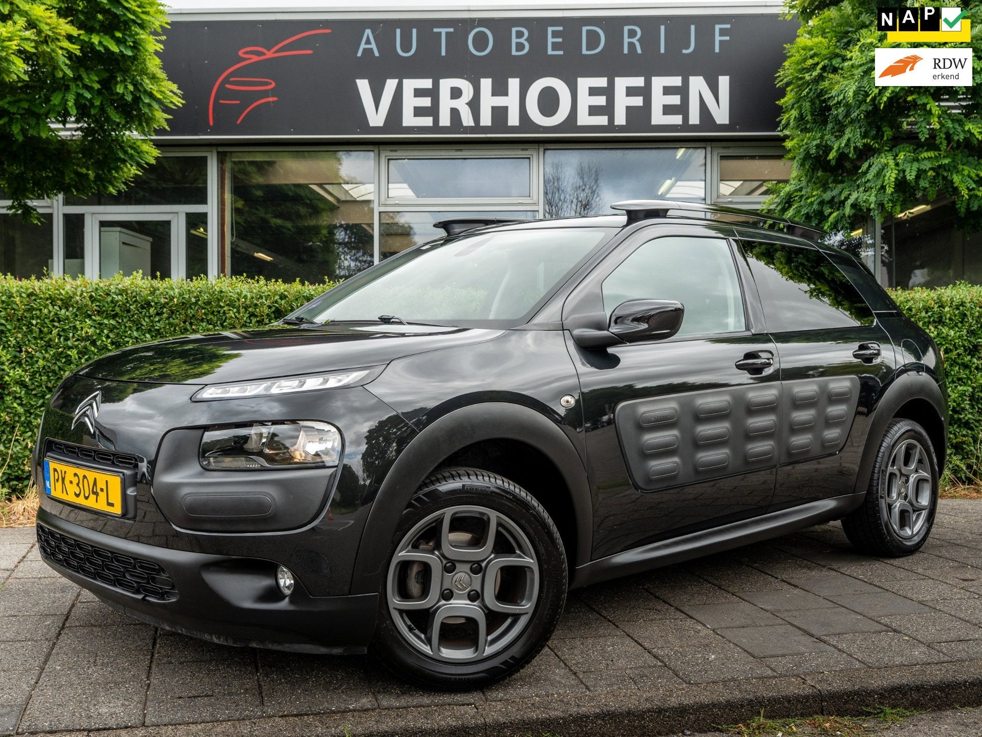 Citroen C4 Cactus 1.2 PureTech Business | AUTOMAAT | PARKEER, Auto's, Citroën, Dealer onderhouden, Stof, 82 pk, Origineel Nederlands