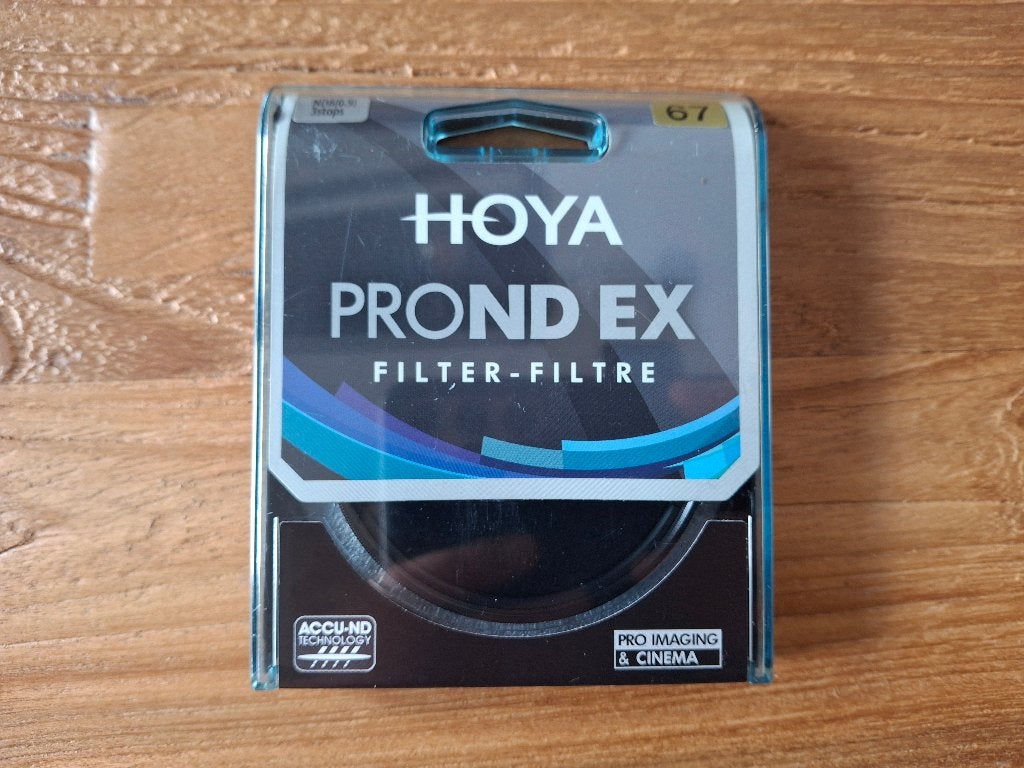 Hoya 67mm PROND EX ND8(0.9) ND-filter, Audio, Tv en Foto, Fotografie | Filters, 60 tot 70 mm, Inclusief opbergcase, Zo goed als nieuw