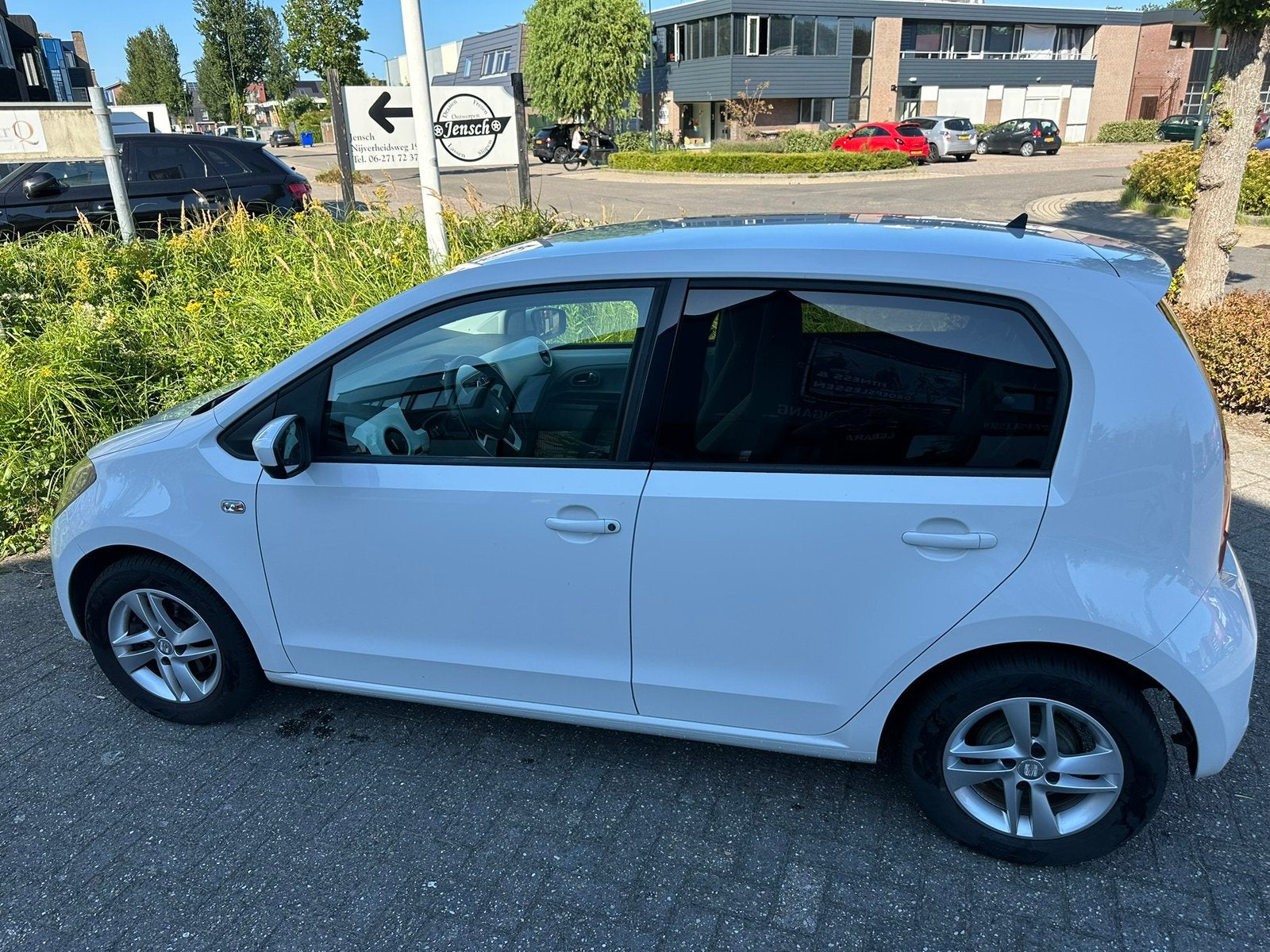 Seat Mii 1.0 44KW 2014 Wit, Voorwielaandrijving, Stof, 840 kg, 4 stoelen