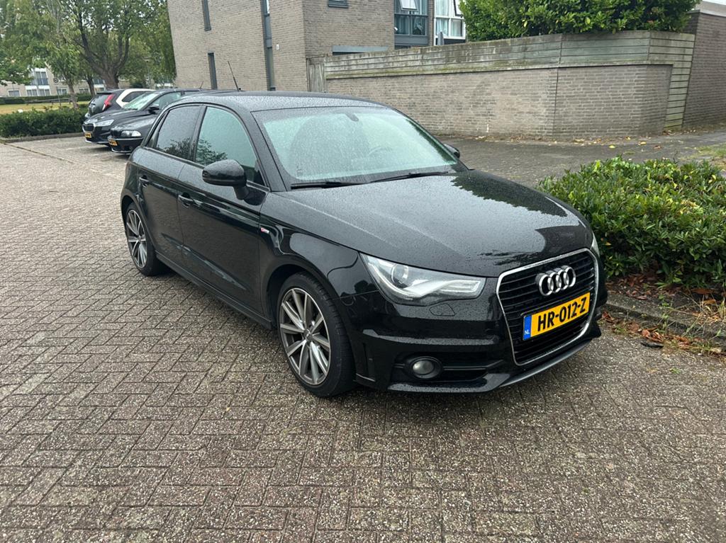 Audi A1 1.4 Tfsi 90KW SB S-tronic 2012 Zwart MOET IE WEG, A1, 4 cilinders, 4 stoelen, 610 kg